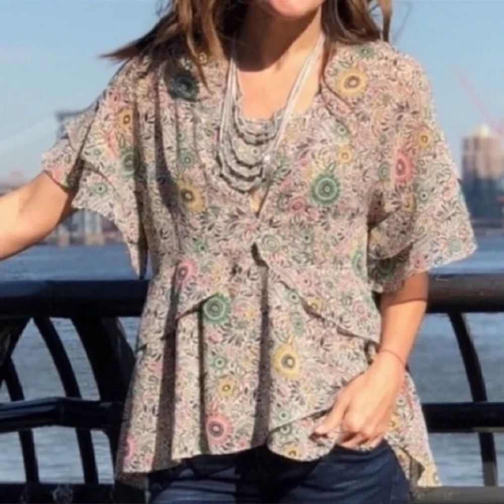 CAbi Poet Blouse - Floral Print Flutter Sleeve Top Size XS